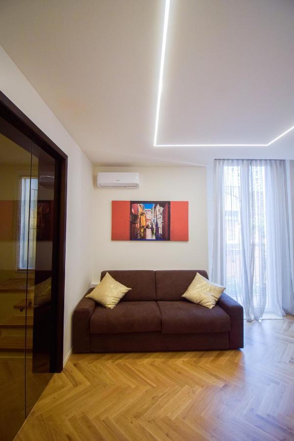 Sibilla Suite Apartment - Via Piella 14 Bologna Luaran gambar