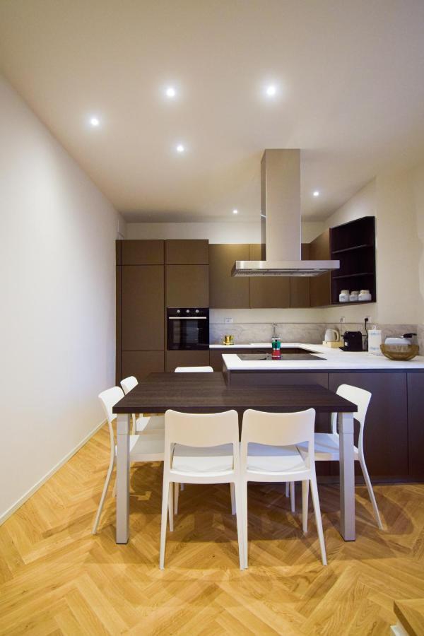 Sibilla Suite Apartment - Via Piella 14 Bologna Luaran gambar